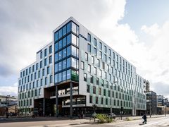 Dette blir Coop Norges fremtidige hovedkontor i Schweigaards gate 16. Kontoreiendommen er på ca. 15.500 kvm, og Coop Norge leier hele eiendommen av Entra. Avtalen har en varighet på 12 år.