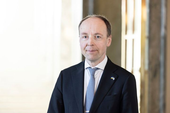 Palrlamentspresidenten i Finlands Riksdag, talmann Jussi Halla-aho kommer på offisielt besøk til Stortinget tirsdag 26. november. Foto: Finlands Riksdag