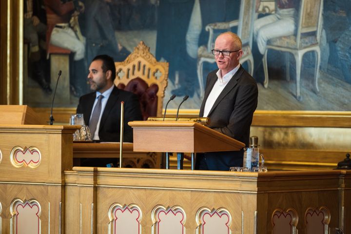 Stortingsrepresentant Lars Haltbrekken (SV) er leder for delegasjonen fra Stortinget som deltar på konferansene i Alaska denne uken.