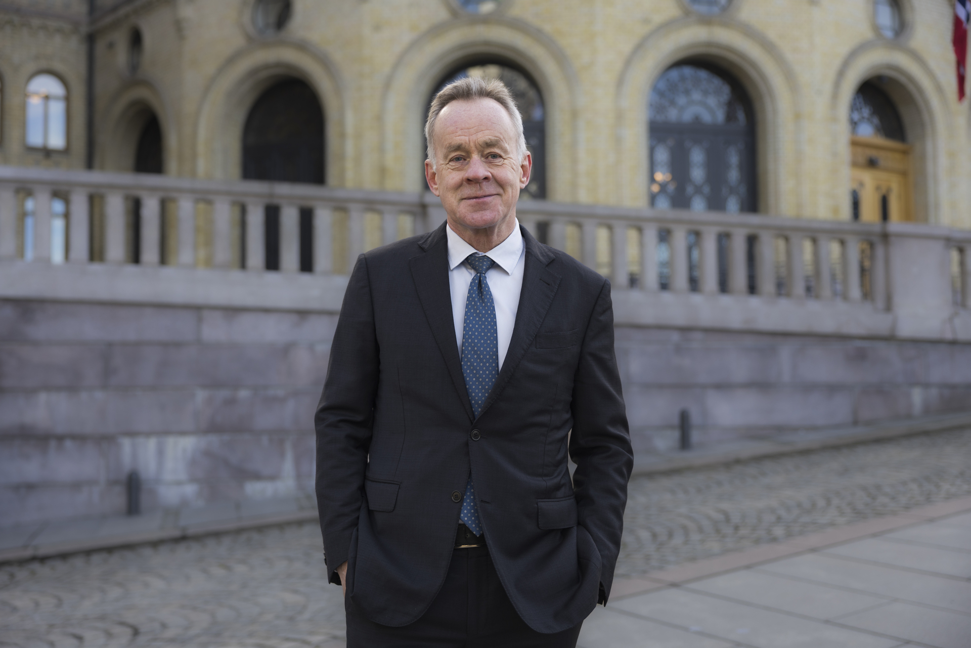 Priv. til red.: Første møte for granskingskommisjonen 5. mai