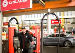 Renas Havar, Daglig leder på Circle K E6 Furuset er svært glad for å kunne tilby kundene verdens største Circle K ladepark