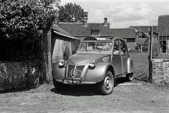Ut på tur med Citroën 2 CV.
