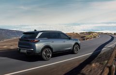Peugeot E-5008 4x4