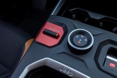 Jeep DNA med Selec-Terrain vippebryter
