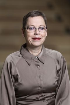 Profilbilde av direktør i Medietilsynet Mari Velsand.