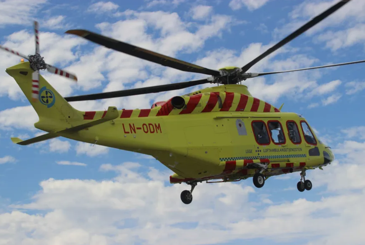 Luftambulansetjenesten HF (LAT HF) og Norsk Luftambulanse AS (NLA) har signert ny avtale om drift av ambulansehelikoptrene i Norge. Avtalen gjelder fra 1.juni 2028 når dagens avtale utløper.