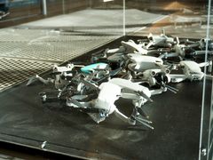 Beslaglagte droner på Tromsø lufthavn.