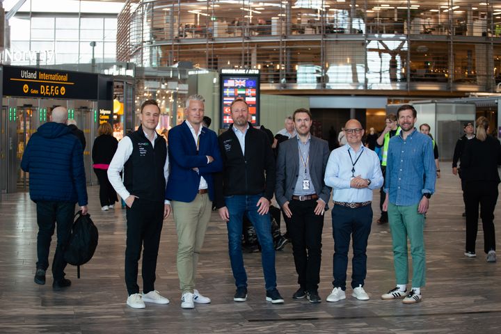 F.V: Eirik Juritzen (Alpinco), Martin Langaas (Avinor), Jonas Bjørnerud (Alpinco), Espen Willassen Hoel (Avinor), Joachim Westher Andersen (Avinor), Espen Rønning (Alpinco).
