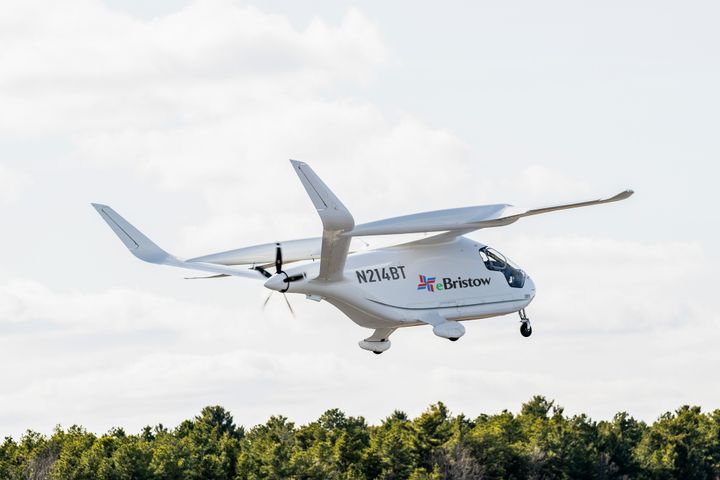 BETA ALIA, det helelektriske flyet som skal testfly en fraktrute mellom Stavanger og Bergen høsten 2025.