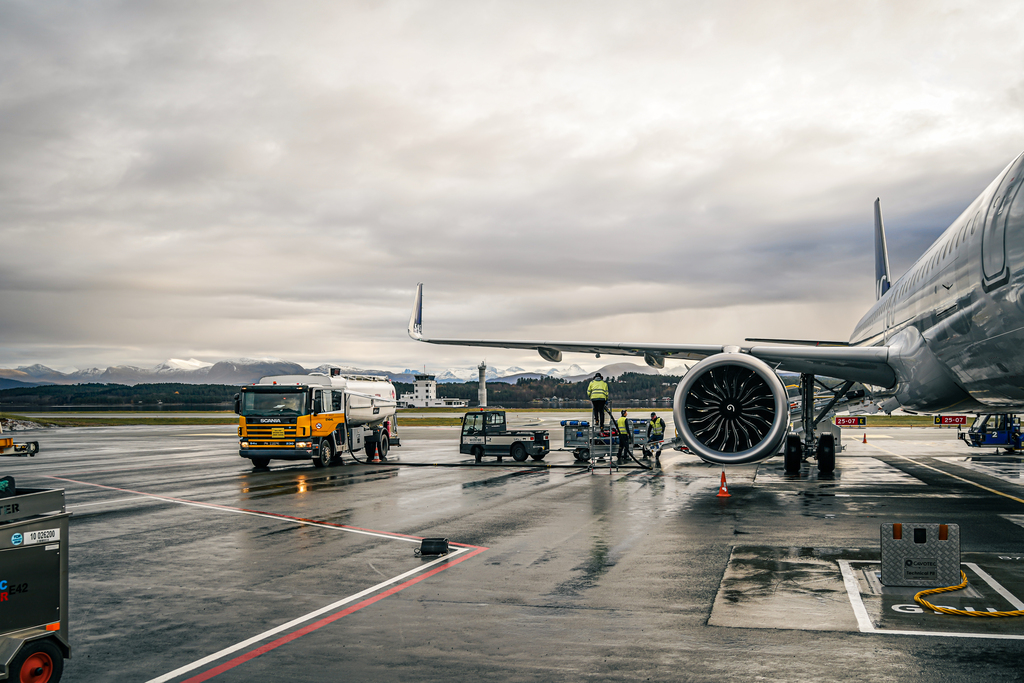 Avinor styrker kunnskapsgrunnlaget for hydrogen på norske lufthavner