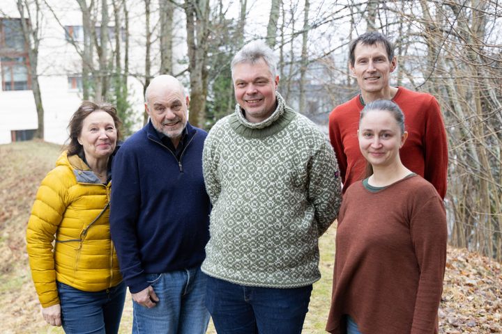 Lisbeth Pedersen, Bernt-Erik Sæther, Anders Finstad, Ivar Herfindal, Irja Ida Ratikainen og (ikke på bildet) Alina M. Lee er blant de som skal lede senteret, med samarbeidspartnere fra Universitetet i Tromsø, Nord Universitet, SINTEF, Statistisk sentralbyrå, Universitetet i Oslo, fem internasjonale forskningspartnere og 20 brukerpartnere.