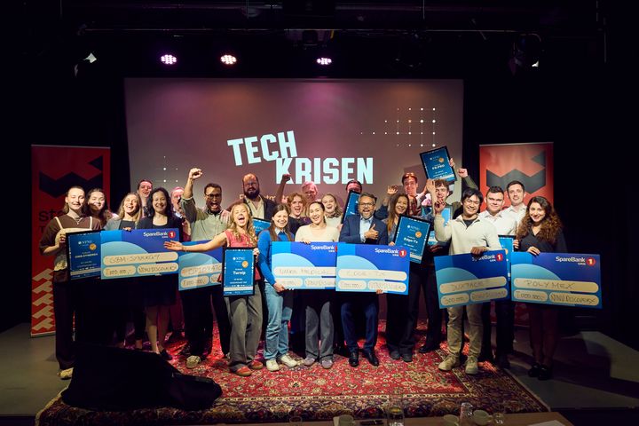 Lovende ideer, nye pilotprosjekter og spennende oppfinnelser fra studenter og ansatte fra NTNU og Helse Midt-Norge. Bilde ble tatt i forbindelse med utdelingen og frokostseminaret Tech-krisen i lokalene til Digs i Trondheim