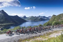 VAKKERT: Den tredje etappen i Arctic Race of Norway gikk gjennom vakker natur fra Husøy i Senja kommune til Målselv fjellandsby.