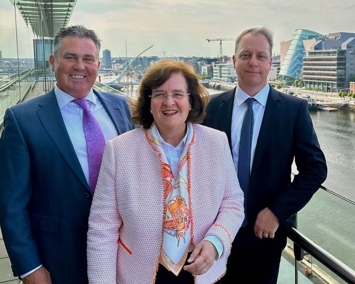 From left to right: David McMahon, CEO EMYDEX; Petra Baader, CEO BAADER Global SE; James Grennan, CTO EMYDEX.