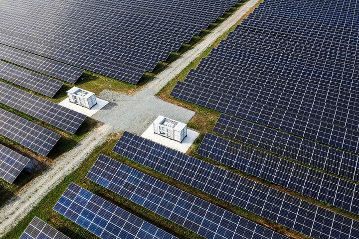 Energy solutions from generation to consumation.