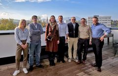 From left to right: Nela Tesch (Strategic BESS Purchaser, MaxSolar GmbH), Antonio Montoto Rojo (Head of Storage, Greenvolt Power), Agnieszka Szot-Pokrzywka (Head of Project Management Office, Greenvolt Power), Stefan Schmidlkofer (Director BESS, MaxSolar GmbH), Jacek Bladek (COO, Greenvolt Power), Christian Stang (Head of Strategic Purchasing, MaxSolar GmbH), and Christoph Strasser (CEO, MaxSolar GmbH).