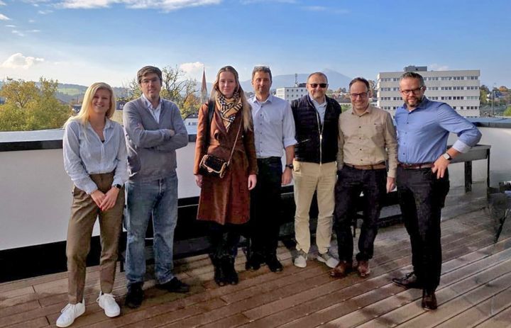 From left to right: Nela Tesch (Strategic BESS Purchaser, MaxSolar GmbH), Antonio Montoto Rojo (Head of Storage, Greenvolt Power), Agnieszka Szot-Pokrzywka (Head of Project Management Office, Greenvolt Power), Stefan Schmidlkofer (Director BESS, MaxSolar GmbH), Jacek Bladek (COO, Greenvolt Power), Christian Stang (Head of Strategic Purchasing, MaxSolar GmbH), and Christoph Strasser (CEO, MaxSolar GmbH).