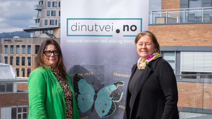 Camilla Shalchian-Tabrizi og Cecilie Daae markerer 10-årsjubileum for nettressursen dinutvei.no