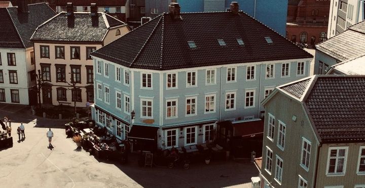 Eksteriørbilde av Lille Andevinge, fra fugleperspektiv