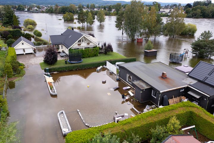 Boligområde oversvømt av vann