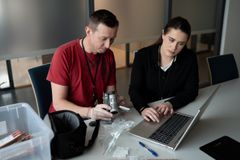 Nå blir det snart mulig å få jobb i politiet som etterforsker, også for dem med annen fagbakgrunn enn politiutdanning.
