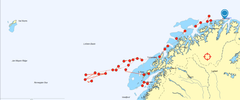 Satellittmerking gjør at vi kan følge hvordan det går med hvalen etter forsøkene. Her er ruta den ene av hvalene har fulgt i dagene etter testingen. Den har svømte nær 1100 nautiske mil, først mot vest, så nordover forbi Nordkapp til beiteområder utenfor Finnmarkskysten. Illustrasjon: FFI/LKARTS-Norway.