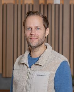 Jelmer Jeuring, forskar ved MET, ser fram til å utvikle tenesta ilag med brukarane.