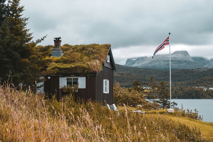 Så langt i år har Fremtind registrert over 1700 innbrudd på hus og hytter. Foto: Unsplash