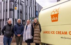 ice inngår samarbeid med LICC. Her representert ved Christian Træland (LICC), Shiraz Abid (ice), Jannicken Lampe (ice) og Hedda Høiness (LICC).