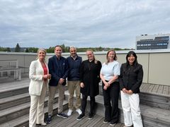 ice og Norges Håndballforbund ser frem til et langvarig samarbeid. Her representert ved håndballpresident Randi Gustad, generalsekretær Erik Langerud, ice-direktør Shiraz Abid, merkevare- og markedsdirektør i ice; Jannicken Lampe, leder for partnersamarbeid i NHF; Monika Teigen Helander og sponsoransvarlig i ice; Tonje Tuntland.