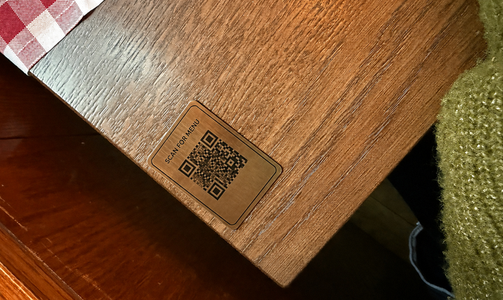 QR-koder kan lette bestillingen, men er også en potensiell svindelfelle. (Illustrasjonsfoto)