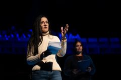 Selma M. Yonus (Irak) er poet, forfatter og journalist. ICORN-fribykunstner i Stavanger 2009–2011