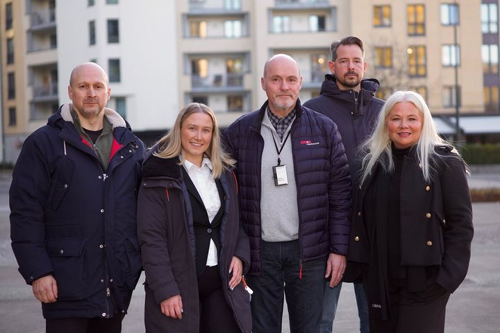 Forhandlingsdelegasjonen fra Fellesforbundet. Fra venstre: Trygve Skogseide – faglig sekretær Fellesforbundet, Katrine Johannessen – tillitsvalgt SAS Link, Dag-Einar Sivertsen – forbundssekretær Fellesforbundet, Kim Kalsås-Carlsen – faglig sekretær Fellesforbundet, Elin Roverudseter – Fellesforbundet.