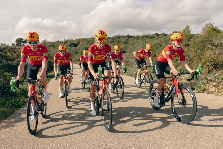 Første rekke fra venstre: Søren Wærenskjold, Magnus Cort og Susanne Andersen.