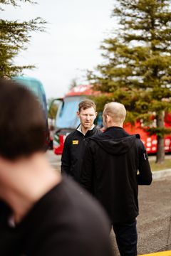 Sportsdirektør Gabriel Rasch under Tirreno-Adriatico