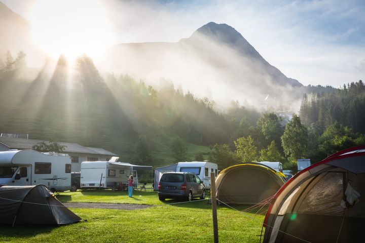 Det er viktig at du gjør deg kjent med campingplassens branninstruks og hvor du finner brannslokkeutstyr. Foto: Shutterstock