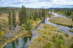 Fessburet – Trysil Ei nylig restaurert bu ved bredden av elva Drevja i Drevdalen i Trysil. Her kan du gå fra bu til bu.