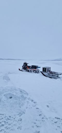 Bardu og Altevatn: Ismåling på Altevatne