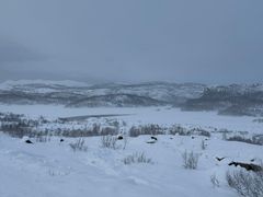 Åpen råk deler nesten hele Sirkelvatn i Narvik