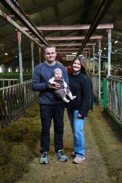 Vegard Lode tok over Lode Gard i Hå i 2026. På gården er det melk, storfe og slaktegris