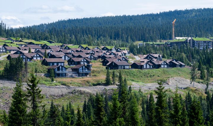 Nedbygging av naturareal er ei stor kjelde til klimagassutslepp, med eit årleg utslepp på 1,9 millionar tonn. No får kommunane eit verktøy som gjer det enklare å rekne ut kor mykje klimautslepp ei utbygging vil medføre.