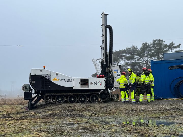 NGIerne innvier den helelektriske boreriggen, GMe100.