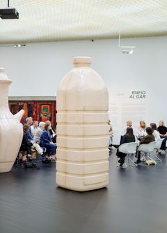 Kunstnersamtale: Alia Farid, Caroline Ugelstad og María Inés Rodríguez. Foto: Simen Øvergaard / Henie Onstad Kunstsenter