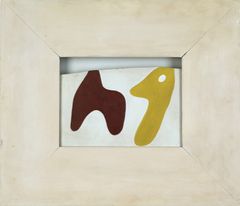 Hans/Jean Arp, Stol og flaske, 1926, bemalt kartong og tre, 23 x 30 cm. Stiftung Arp e.V., Berlin/Rolandswerth. © Hans/Jean Arp, BONO 2025