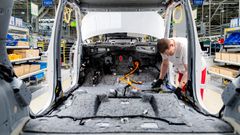 Fabrikken i Slovakia har over 3700 ansatte og står for nesten 10% av Kia sin bilproduksjon.