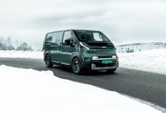 Flere journalister har testet EV9 i vinter. Tilbakemeldingene er at rekkevidden er god også når gradestokken kryper nedover.