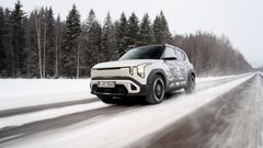 EV2 som prototype var under NAFs vintertest tidligere i år med i det såkalte skyggeprogrammet. Altså er bilene med, men ikke en del av den offisielle testen. Nå er den det og deltar offisielt i en Standard Range utgave.