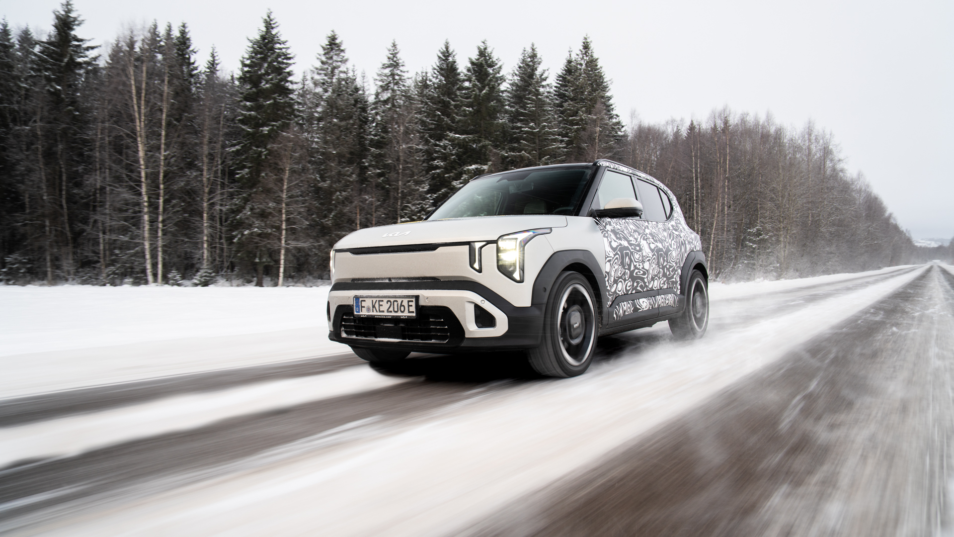 Kia setter rekord med fire biler i rekkeviddetesten - Kia Europa har sendt bil til Norge.