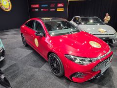 Europa har valgt sin nye konge på bilmarkedet - Mercedes-Benz CLA. Vinneren ble offentligjort under åpningsdagen på Brussel Motor Show 9. januar.