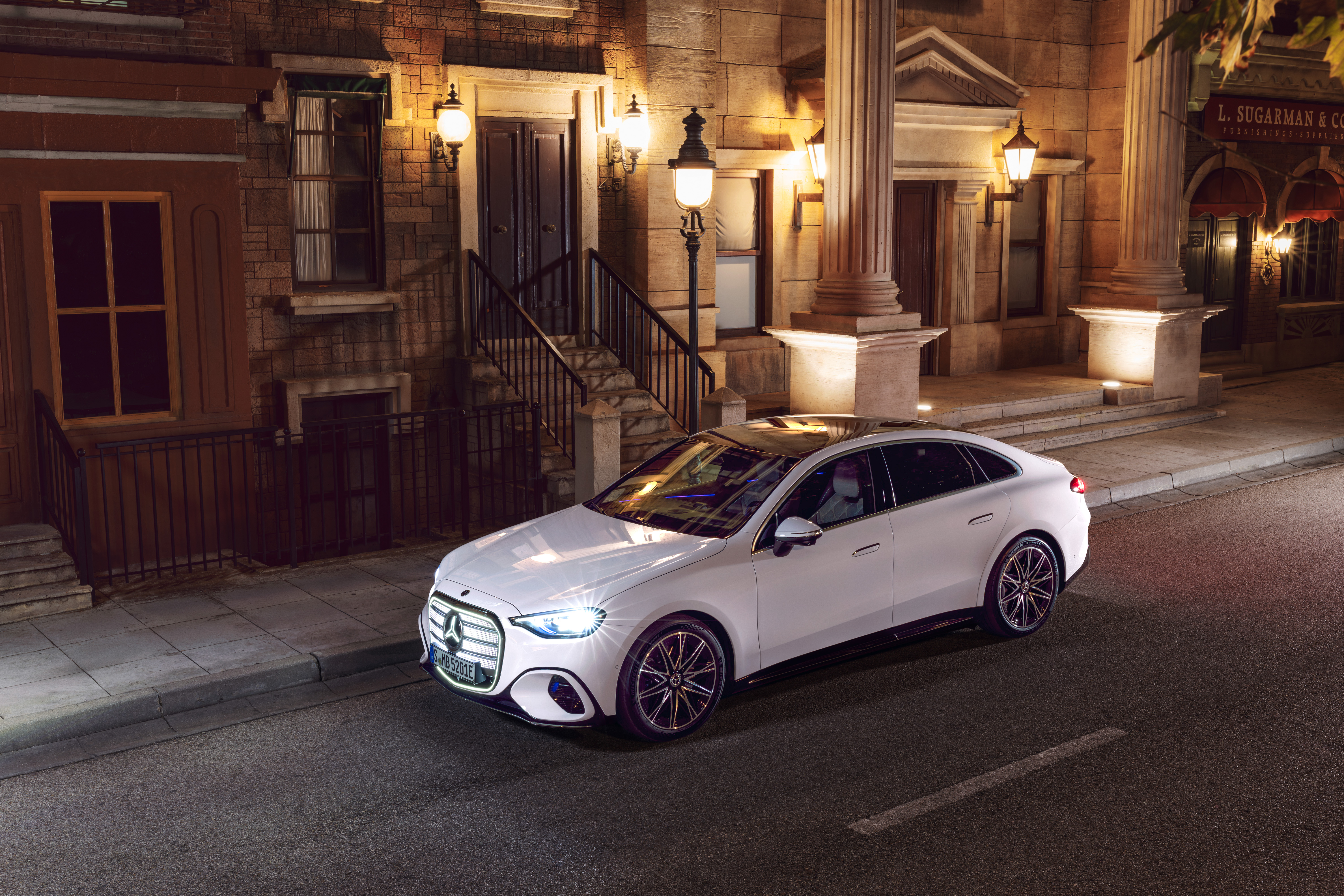 Verdenspremiere på elektriske C-Klasse